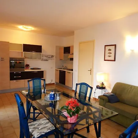 Casa Nemo With Pool Chalet Stintino